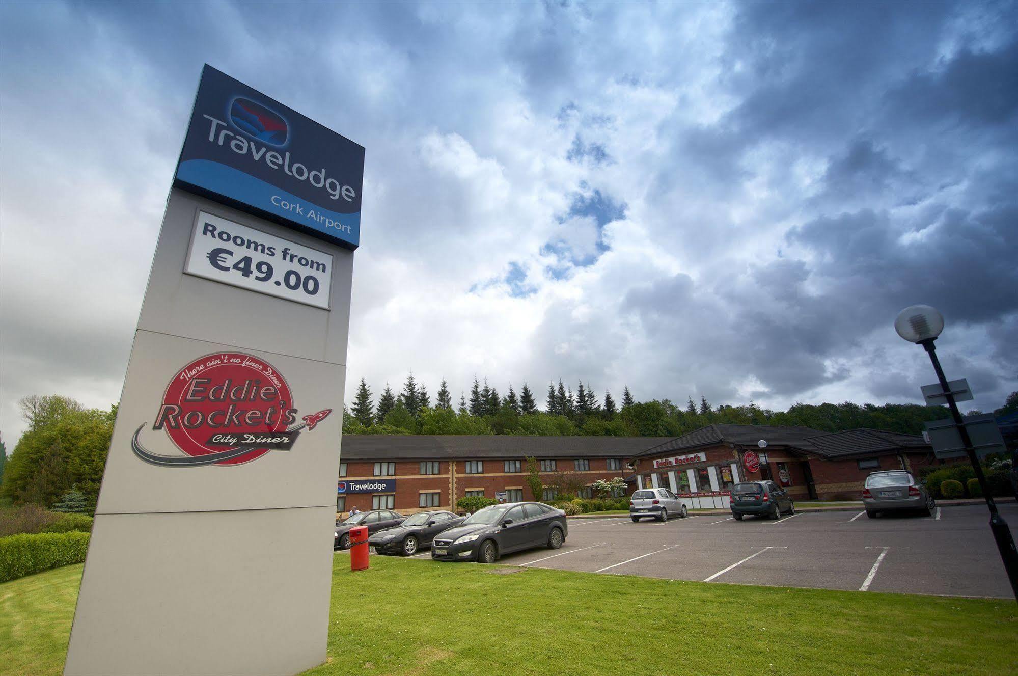 Travelodge Корк Экстерьер фото