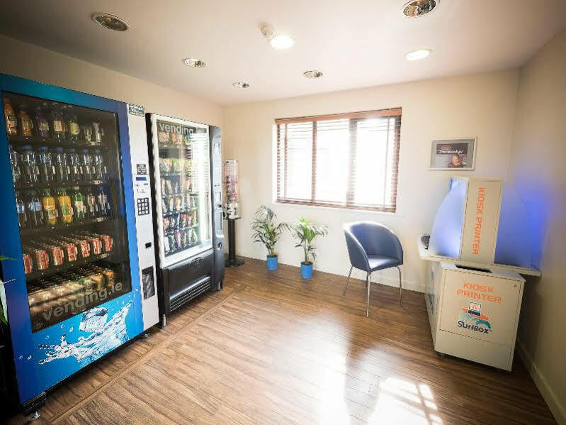 Travelodge Корк Экстерьер фото
